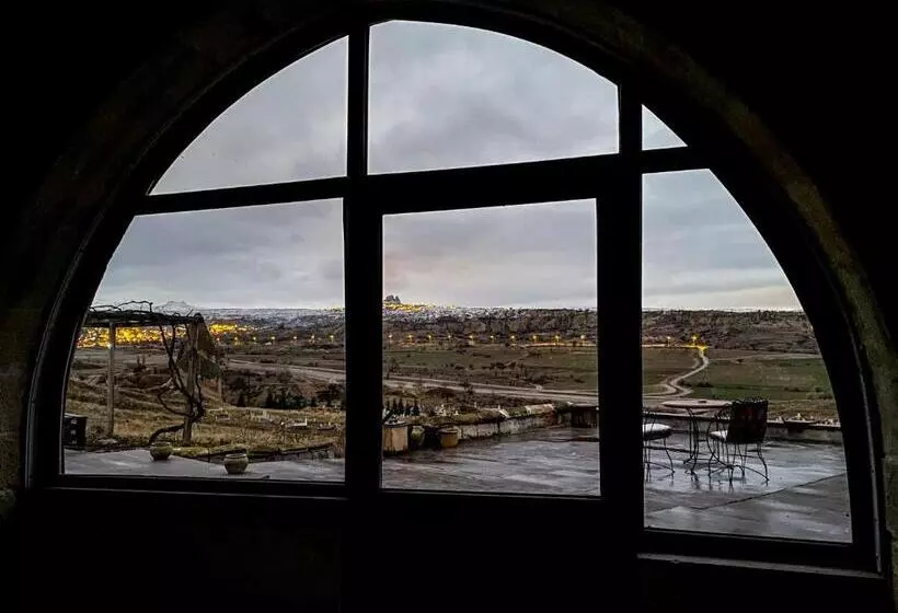 ホテル Milagre Cave Cappadocia