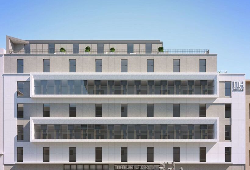 هتل NH Porto Jardim