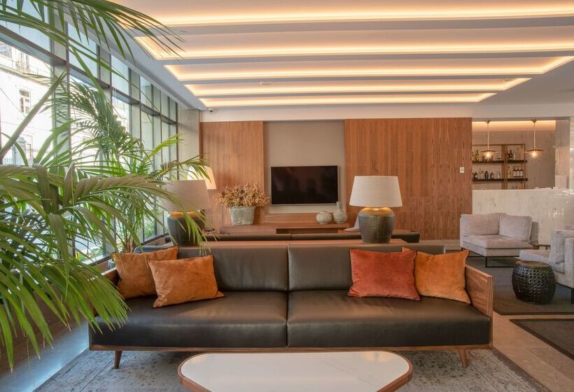 هتل NH Porto Jardim