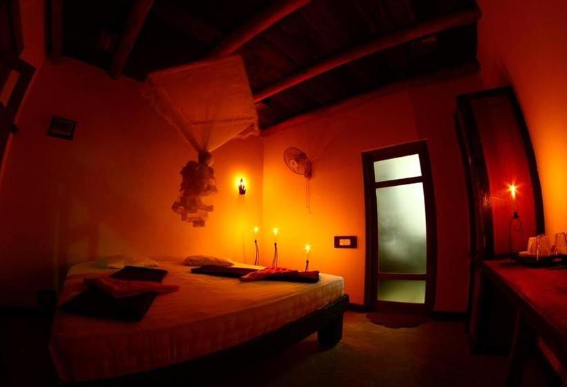 بنسيون Ella Okreech Cottages