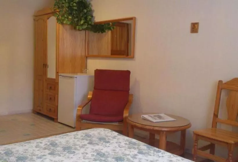 ユースホステル Pansionaat Valentina