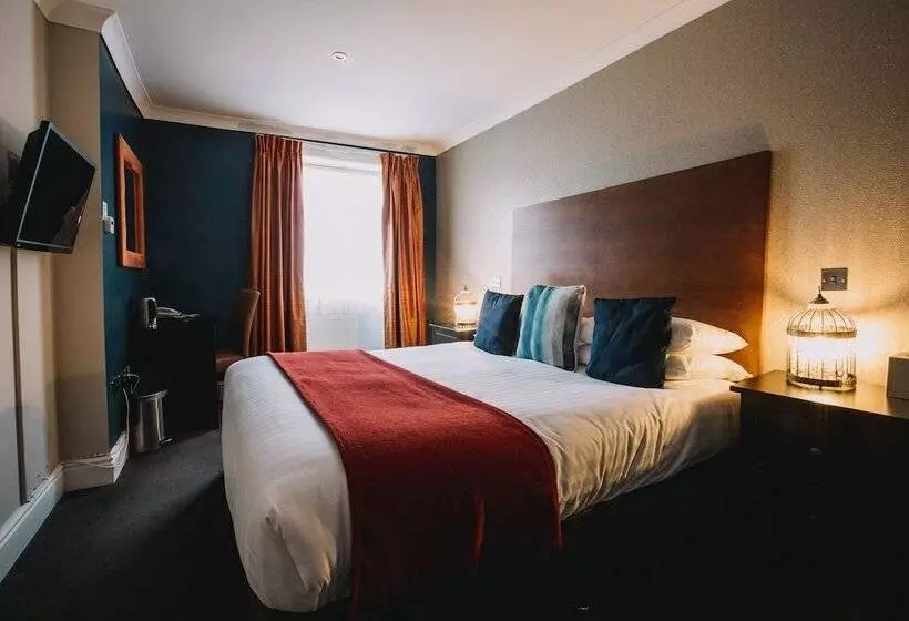 ユースホステル The Sun Hotel & Bar