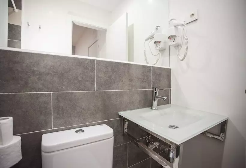 مسافرخانه Cc Malasaña