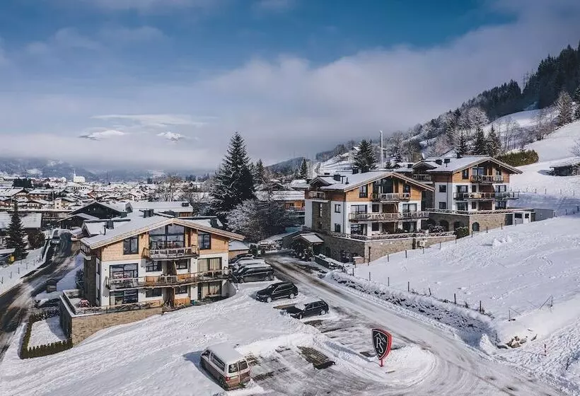 هتل Avenida Panorama Suites