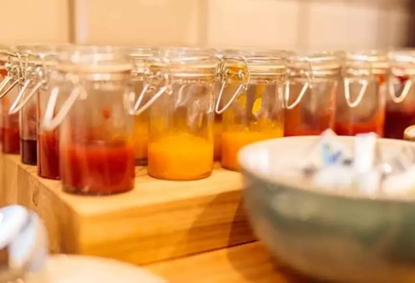 هتل Avenida Panorama Suites