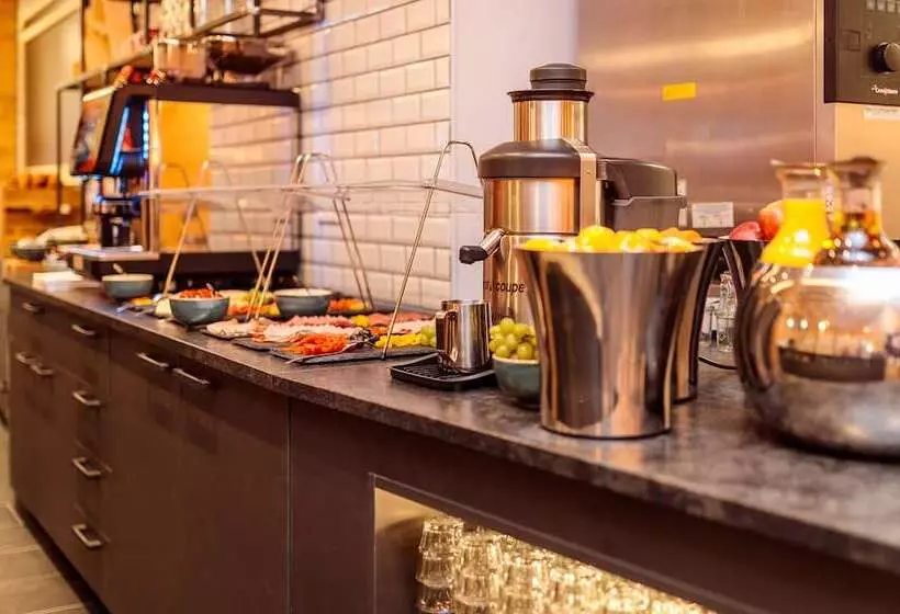 هتل Avenida Panorama Suites