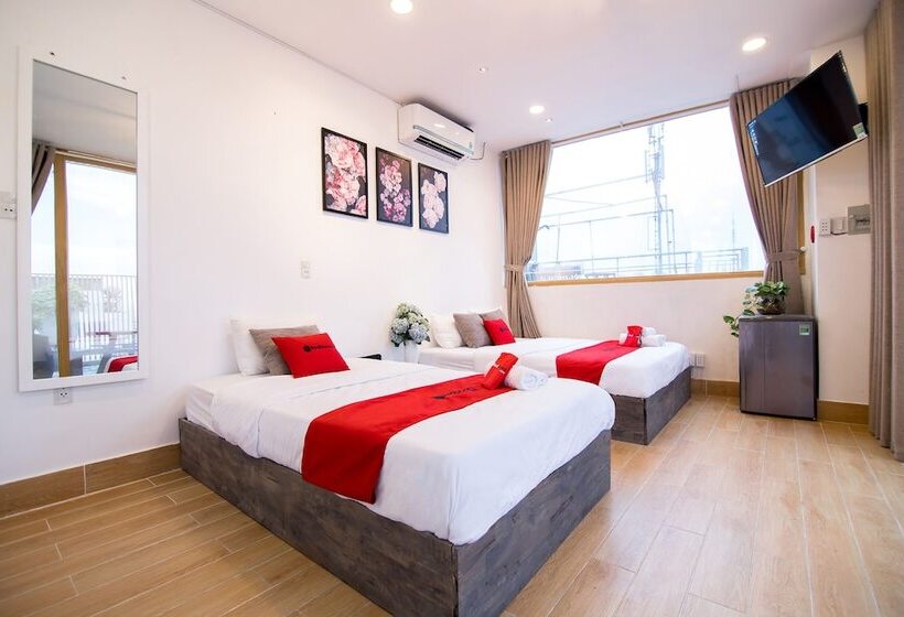 هتل Reddoorz Plus Near Saigon Train Station