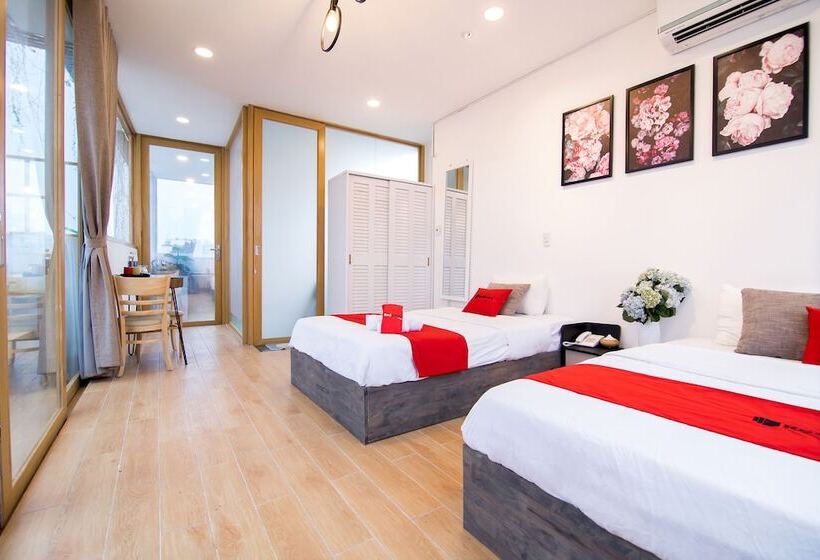 هتل Reddoorz Plus Near Saigon Train Station