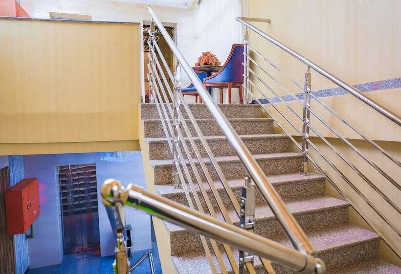 هتل Denver Boutique