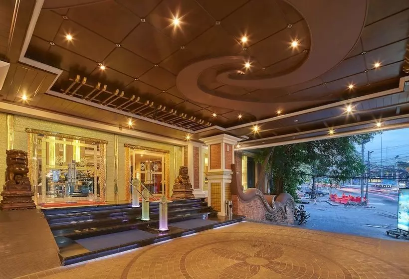 هتل Floral  · Dolphin Circle Pattaya