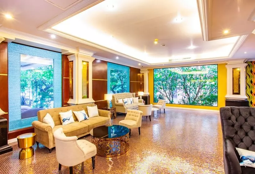 هتل Floral  · Dolphin Circle Pattaya