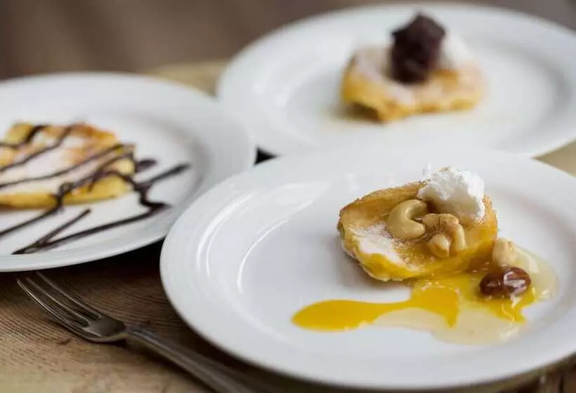 ホテル Monterey Le Frere Osaka