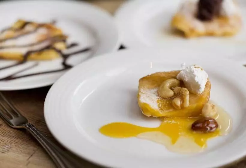 ホテル Monterey Le Frere Osaka