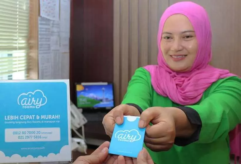 ホテル Airy Syariah Bandara Juanda Sidoarjo