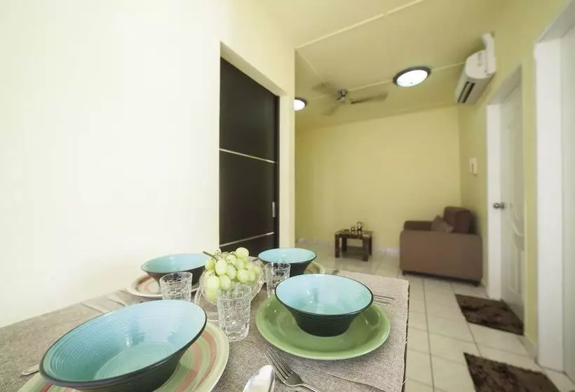 Summerbay Beach Resort Apartment