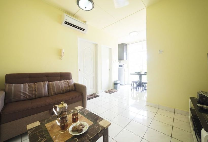 Summerbay Beach Resort Apartment