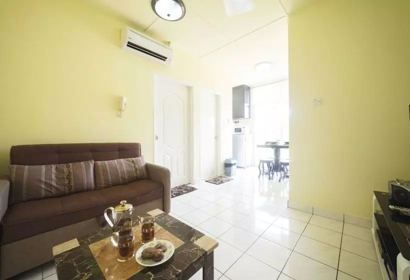 Summerbay Beach Resort Apartment