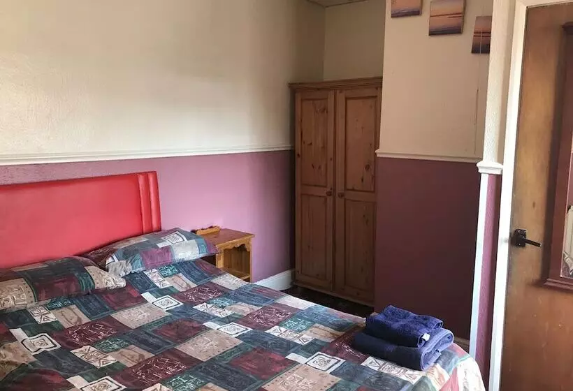 Majatalo Fawlty Towers