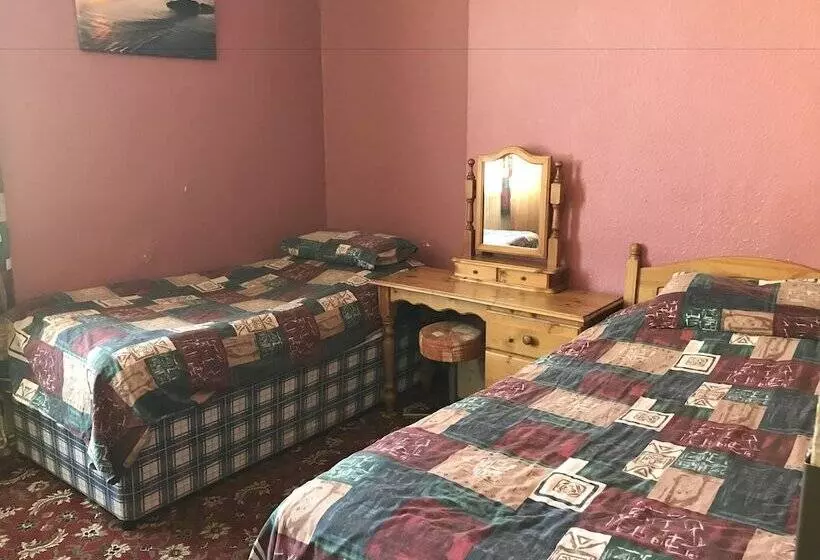 Majatalo Fawlty Towers