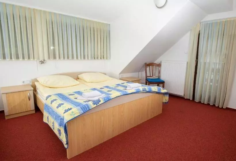 پانسیون Rooms Cvitar   Center