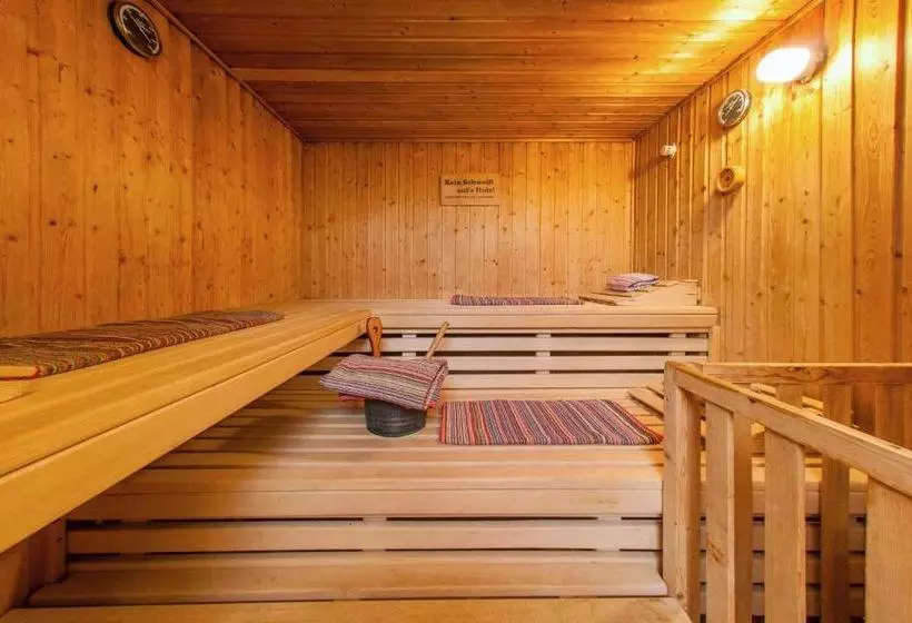 ペンション Gästehaus Hellwig