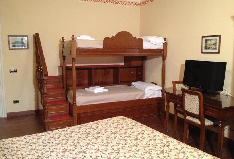 بنسيون La Dependance