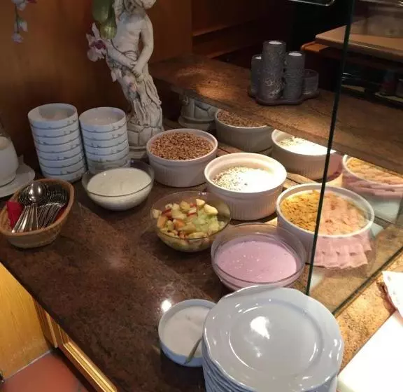 Majatalo Landhotel Alte Aue