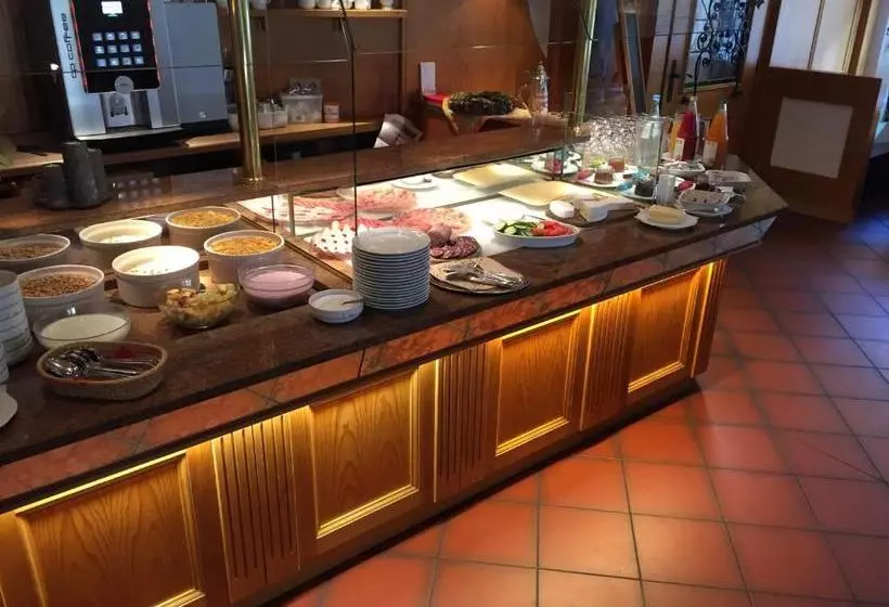 Majatalo Landhotel Alte Aue