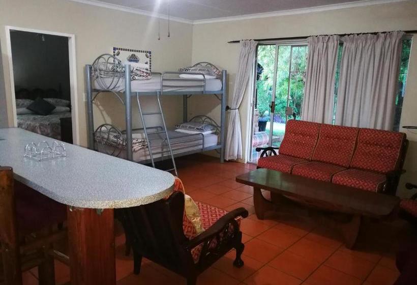 Пансион Linquenda Guest Farm