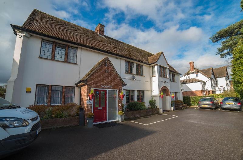 بنسيون Red Mullions Guest House