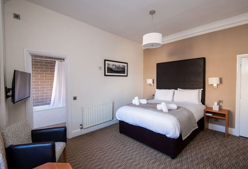 膳宿费 The Wellington