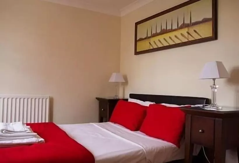 Majatalo The Wishing Well