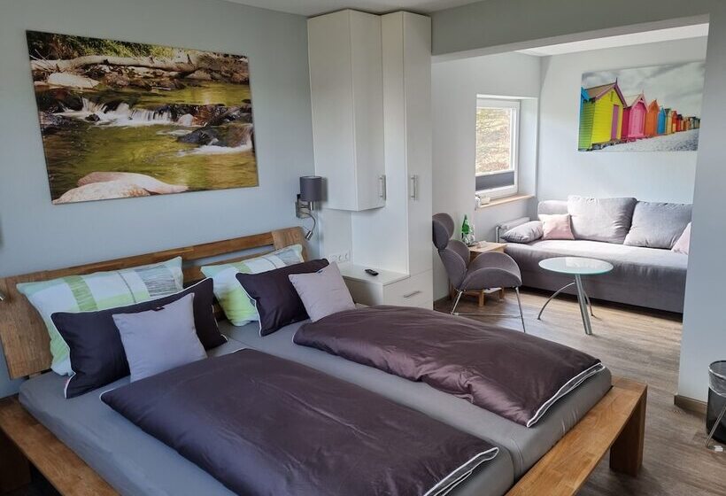 ペンション Venngasthof Zur Buche