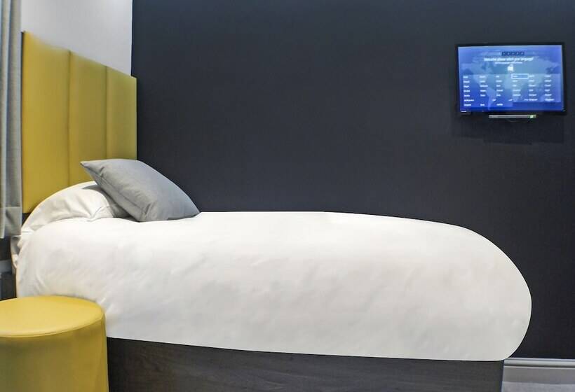 فندق صغير Tamworth Arms