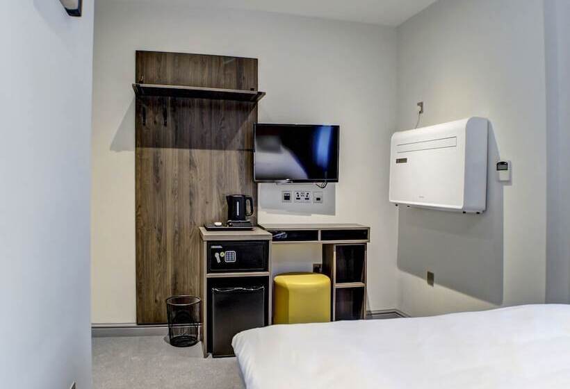 فندق صغير Tamworth Arms