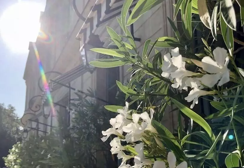 Aamiaismajoitus (B&B) Domaine Des Bidaudieres