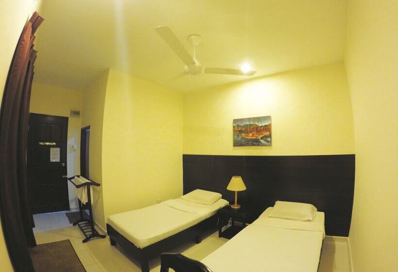 בית מלון כפרי Perhentian Tivoli Inn