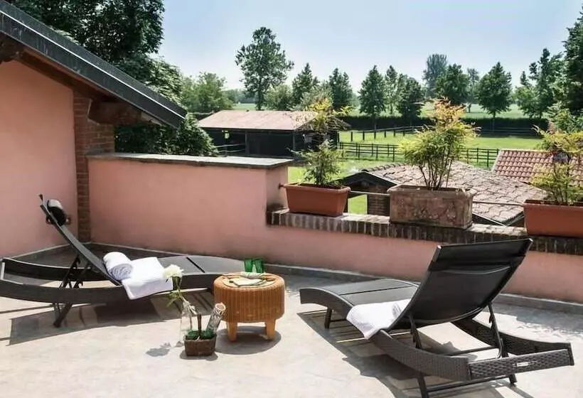 ホテル San Giacomo Horses & Agriturismo