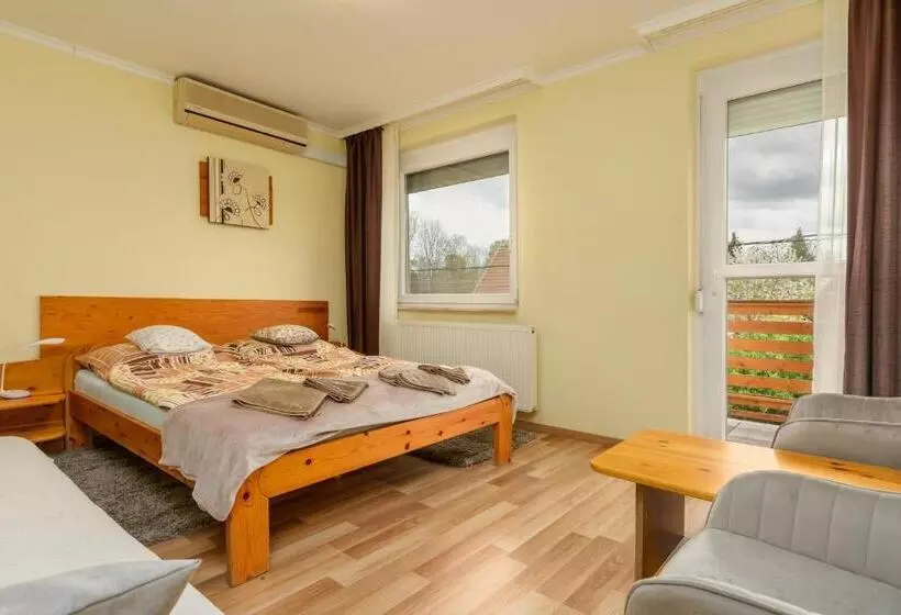 Janika Pension