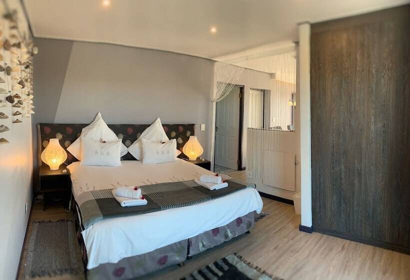 膳宿费 Farr Out Guesthouse