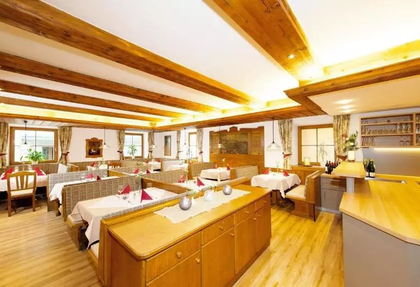 ペンション Der Steinerwirt