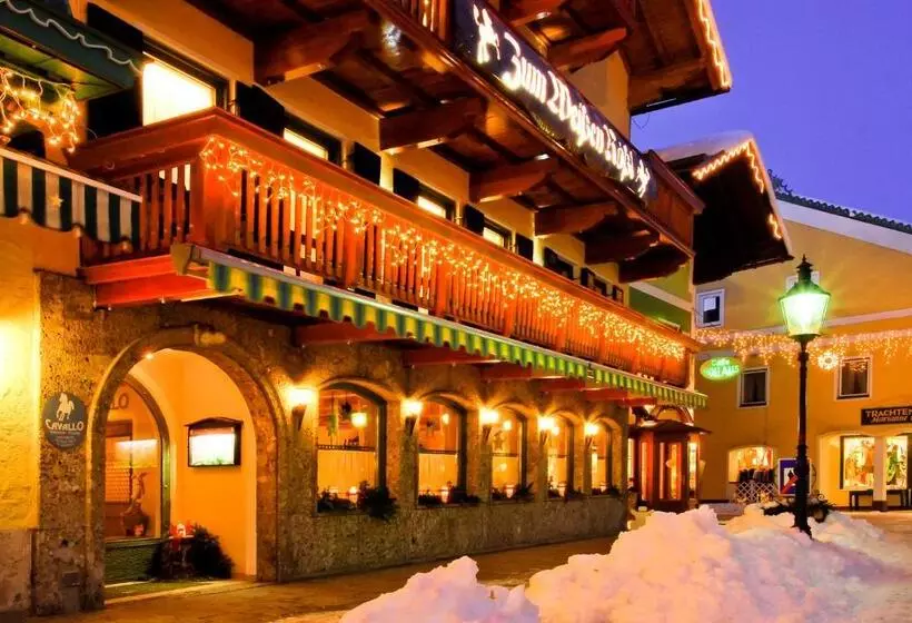 ペンション Gasthof Weißes Rössl