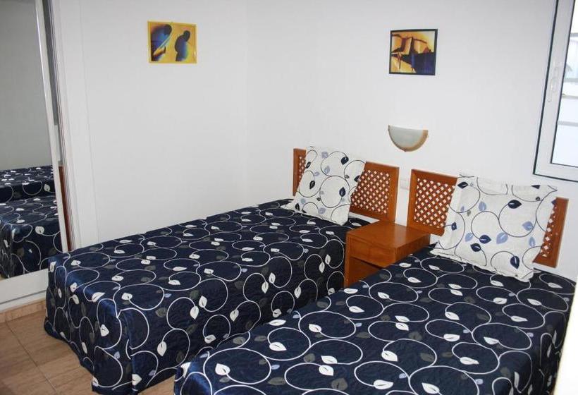 Pensão Vegas Residence