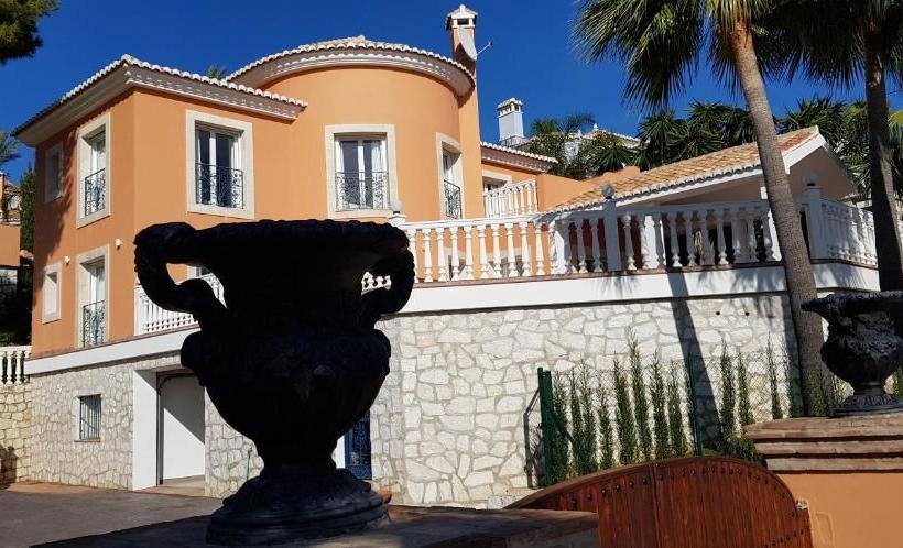 リゾートホテル La Perla De Torrenueva