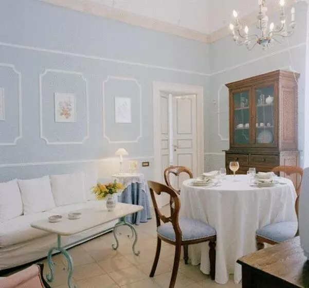 Villaggio In Case Sparse Nel Centro Storico