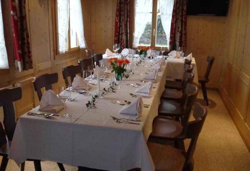 ユースホステル Gasthaus Bergheim