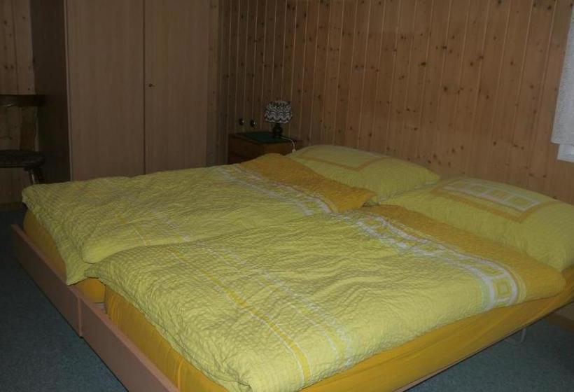 ユースホステル Gasthaus Bergheim