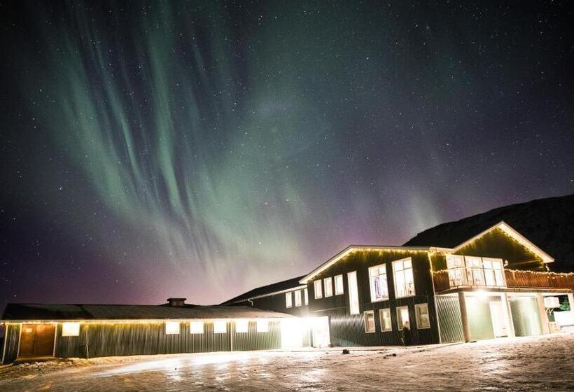 Farmhotel Efstidalur