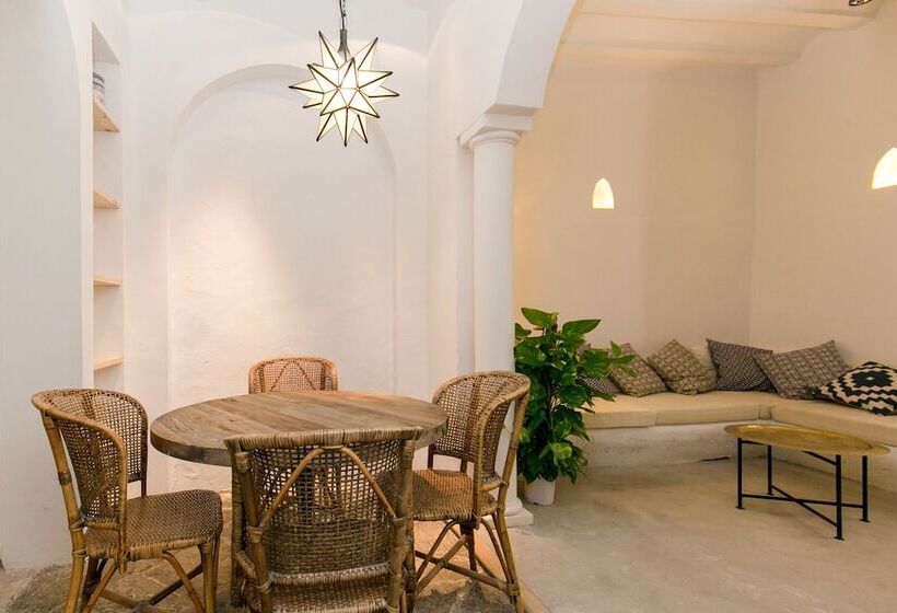 Hospedaje Pensión La Almohada