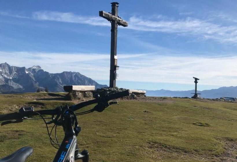 ホテル Ferienhof Nasnergut